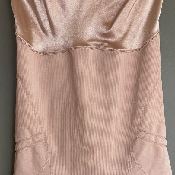 Spanx Slimmer & Shine Strapless Slip Rose Gold Size Small Nude Slimming Shaping - Picture 7 of 16
